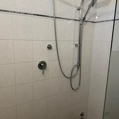 Отель Liston 3*